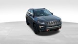 Used 2018 Jeep Compass Trailhawk image 2