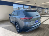 Used 2023 Nissan Rogue SV image 4