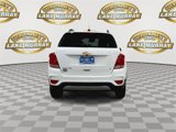 Used 2019 Chevrolet Trax LT w/ LT Convenience Package image 2