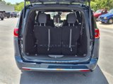 New 2025 Chrysler Pacifica Select image 5