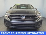 Used 2022 Volkswagen Jetta SE image 3