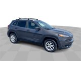 Used 2017 Jeep Cherokee Latitude w/ Comfort/Convenience Group image 2