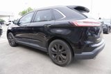 Used 2020 Ford Edge Titanium image 4