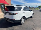 Used 2017 Land Rover Discovery HSE image 3