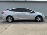 Used 2018 Chevrolet Cruze LS image 4