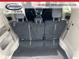Used 2022 Chrysler Pacifica Touring-L image 6