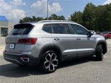 Used 2022 Volkswagen Taos SEL image 3