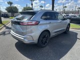 Used 2022 Ford Edge SE image 6