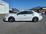 Used 2021 Toyota Camry XLE image 3