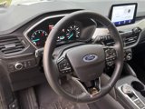 Used 2021 Ford Escape SE w/ SE Sport Appearance Package image 3