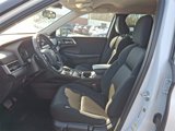 Used 2022 Mitsubishi Outlander ES image 3
