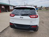 Used 2018 Jeep Cherokee Limited image 2