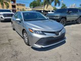 Used 2020 Toyota Camry L image 3