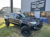 Used 2020 Toyota Tacoma TRD Off-Road image 2