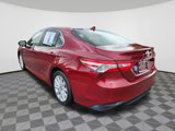 Used 2020 Toyota Camry LE image 3