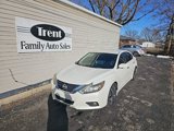 Used 2016 Nissan Altima 2.5 SR image 2
