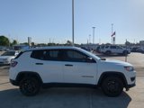 Used 2021 Jeep Compass Sport image 2