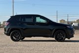 Used 2023 Jeep Compass Altitude image 3