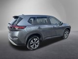 Used 2023 Nissan Rogue SV image 3