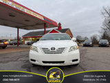 Used 2007 Toyota Camry SE image 2