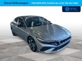 Used 2025 Hyundai Elantra Sport image 2