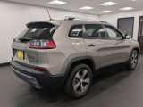 Used 2019 Jeep Cherokee Limited w/ Technology Group image 4