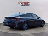 Certified 2024 Hyundai Elantra SEL image 5