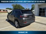 Used 2022 Jeep Compass Latitude image 3
