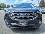 Used 2020 Ford Edge Titanium image 2
