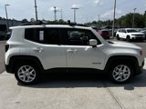 Used 2018 Jeep Renegade Latitude image 4