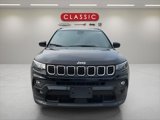 Used 2024 Jeep Compass Latitude image 2