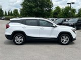 Used 2023 GMC Terrain SLE w/ Driver Convenience Package image 3