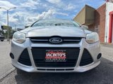 Used 2014 Ford Focus SE image 2