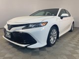 Used 2020 Toyota Camry LE image 3