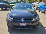 Used 2017 Volkswagen Golf 4-Door image 2