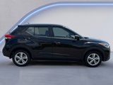 Used 2020 Nissan Kicks S image 2