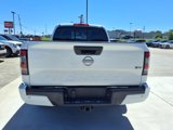 Used 2022 Nissan Frontier SV w/ Technology Package image 4