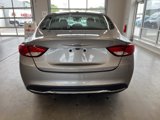 Used 2016 Chrysler 200 Limited w/ Convenience Group image 5