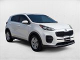 Used 2018 Kia Sportage LX image 3