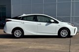 Certified 2022 Toyota Prius LE image 3