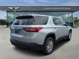 Used 2021 Chevrolet Traverse LT image 3