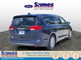 Used 2020 Chrysler Pacifica Touring image 4