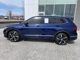 Certified 2022 Volkswagen Tiguan SEL R-Line image 3