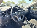 Used 2018 Nissan Rogue S image 2