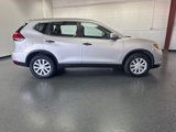 Used 2017 Nissan Rogue S image 3