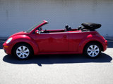 Used 2008 Volkswagen Beetle S image 6