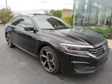 Used 2020 Volkswagen Passat 2.0T R-Line image 3