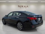 Used 2024 Nissan Altima 2.5 SL image 3