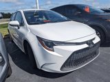 Used 2020 Toyota Corolla LE image 2
