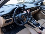 Used 2022 Porsche Macan image 4